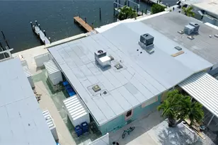 23 Seaside Ct, Holmes Beach, FL 34217 - Photo 12