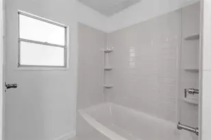 3 N De Las Palmas St, Englewood, FL 34223 - Photo 22