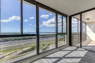 7100 Sunshine Skyway Ln S, Saint Petersburg, FL 33711 - Photo 28