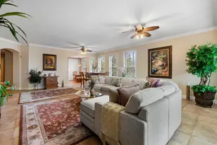 5209 Manorwood Dr, Sarasota, FL 34235 - Photo 6