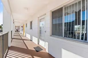 5902 Garden Ln, Bradenton, FL 34207 - Photo 2