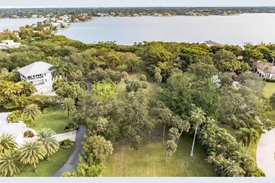 7707 Midnight Pass Road, Sarasota, FL 34242 - Photo 12