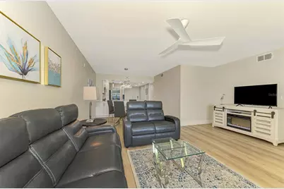 917 Wexford Boulevard #917, Venice, FL 34293 - Photo 12