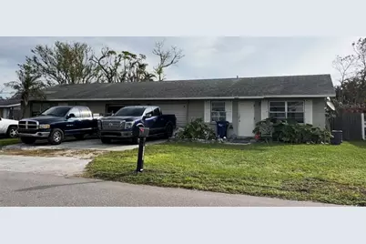 4523 86th Street Court W, Bradenton, FL 34210 - Photo 1