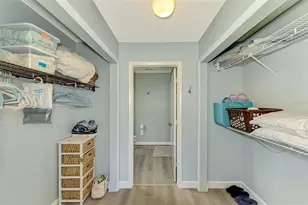 5761 Avista Dr, Sarasota, FL 34243 - Photo 38