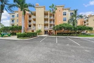 6482 Water Crest Way, Lakewood Ranch, FL 34202 - Photo 42