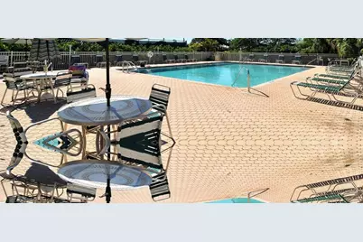 8901 Veranda Way #111, Sarasota, FL 34238 - Photo 38