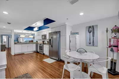5621 Gulf Of Mexico Drive #102, Longboat Key, FL 34228 - Photo 2