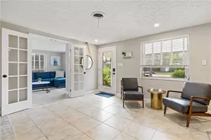 2365 Bay St, Sarasota, FL 34237 - Photo 4
