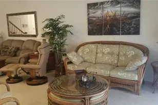 3607 Square W Ln, Sarasota, FL 34238 - Photo 4