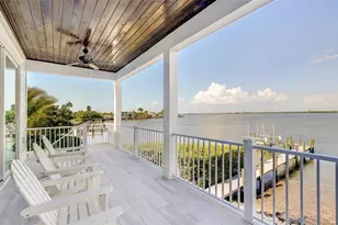 2516 Avenue A, Bradenton Beach, FL 34217 - Photo 14