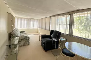 103 Oakwood Blvd, Sarasota, FL 34237 - Photo 20