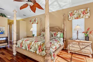 508 Siesta Dr, Sarasota, FL 34242 - Photo 26