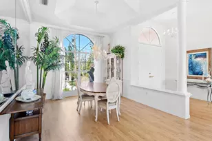 508 Siesta Dr, Sarasota, FL 34242 - Photo 8