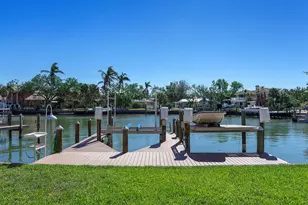 508 Siesta Dr, Sarasota, FL 34242 - Photo 4