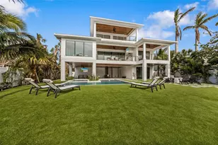 329 Tarpon St, Anna Maria, FL 34216 - Photo 38