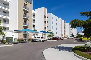 1709 N Tamiami Trl, Sarasota, FL 34234 - Photo 2