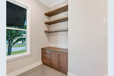 616 Mangrove Point Road, Siesta Key, FL 34242 - Photo 32