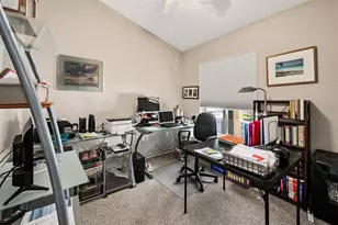 9443 Burnam Dr, Weeki Wachee, FL 34613 - Photo 10