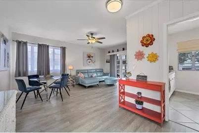 1901 Hyde Park Street #C, Sarasota, FL 34239 - Photo 8