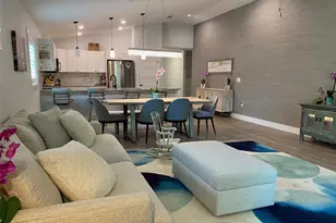 2933 Maiden Ln, Sarasota, FL 34231 - Photo 10