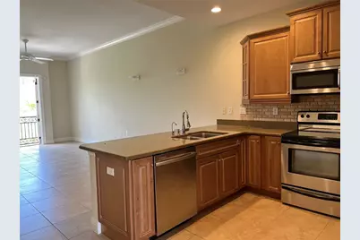 445 N Orange Avenue #303, Sarasota, FL 34236 - Photo 4