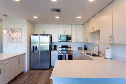 1709 N Tamiami Trail #214, Sarasota, FL 34234 - Photo 6