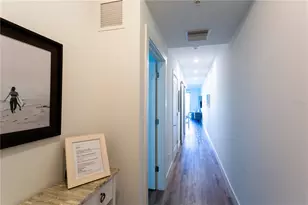 1709 N Tamiami Trl, Sarasota, FL 34234 - Photo 2