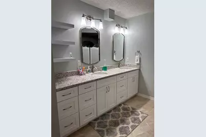 2929 Heather Bow, Sarasota, FL 34235 - Photo 12