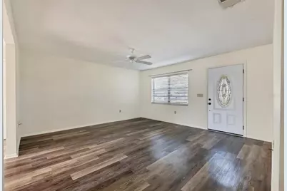 4064 Velarde Lane, Sarasota, FL 34235 - Photo 8