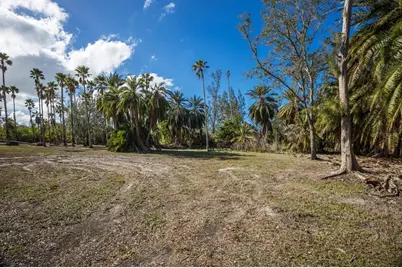 9205 9th Avenue NW, Bradenton, FL 34209 - Photo 10