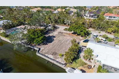 660 Longview Drive, Longboat Key, FL 34228 - Photo 30