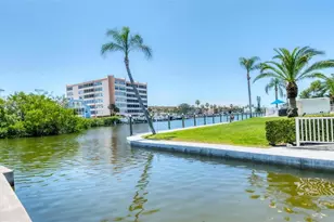 9200 Midnight Pass Rd, Sarasota, FL 34242 - Photo 32