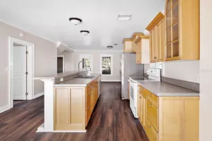 2724 Ashton Rd, Sarasota, FL 34231 - Photo 8