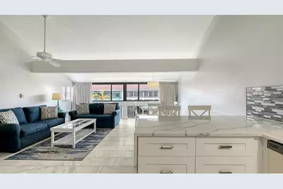 4621 Gulf Of Mexico Drive #16B, Longboat Key, FL 34228 - Photo 16