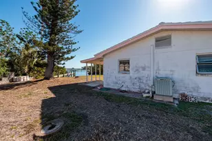 15815 Redington Dr, Redington Beach, FL 33708 - Photo 30