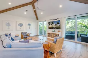 9403 Gulf Dr, Anna Maria, FL 34216 - Photo 4