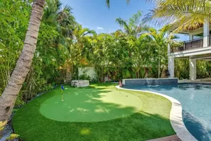 9403 Gulf Dr, Anna Maria, FL 34216 - Photo 56