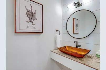 9403 Gulf Dr, Anna Maria, FL 34216 - Photo 36