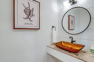 9403 Gulf Dr, Anna Maria, FL 34216 - Photo 36