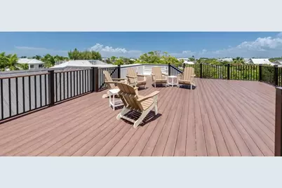 9407 Gulf Dr, Anna Maria, FL 34216 - Photo 46