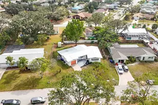 530 St Andrews Dr, Sarasota, FL 34243 - Photo 36