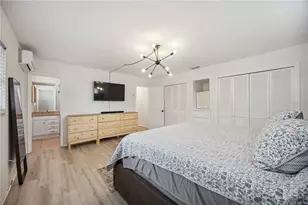 530 St Andrews Dr, Sarasota, FL 34243 - Photo 26