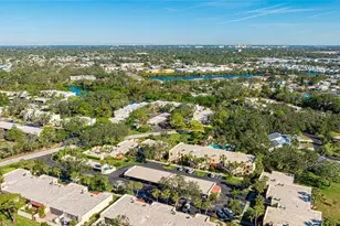 527 Spring Lakes Blvd, Bradenton, FL 34210 - Photo 26