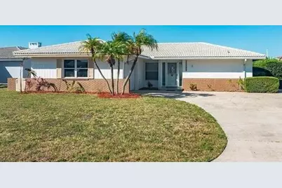 11125 4th Street E, Treasure Island, FL 33706 - Photo 1