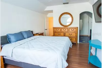 5311 Creek Drive, Sarasota, FL 34231 - Photo 18