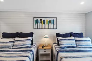 1335 Siesta Bayside Dr, Sarasota, FL 34242 - Photo 42