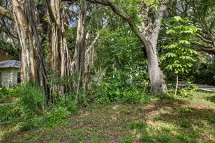 3301 Bay Shore Rd, Sarasota, FL 34234 - Photo 12