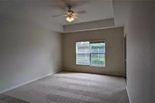 7307 Fountain Palm Cir, Bradenton, FL 34203 - Photo 16