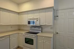 7307 Fountain Palm Cir, Bradenton, FL 34203 - Photo 14